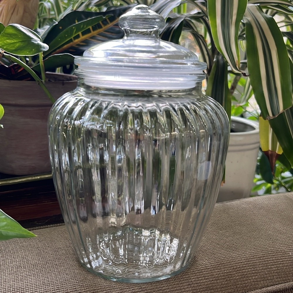 Anchor Hocking Ribbed Bubble Glass Storage Jar - Picture 3 of 5
